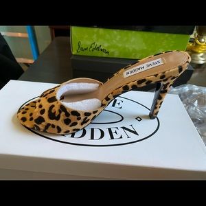 Steve Madden Erin Leopard Size 6.5